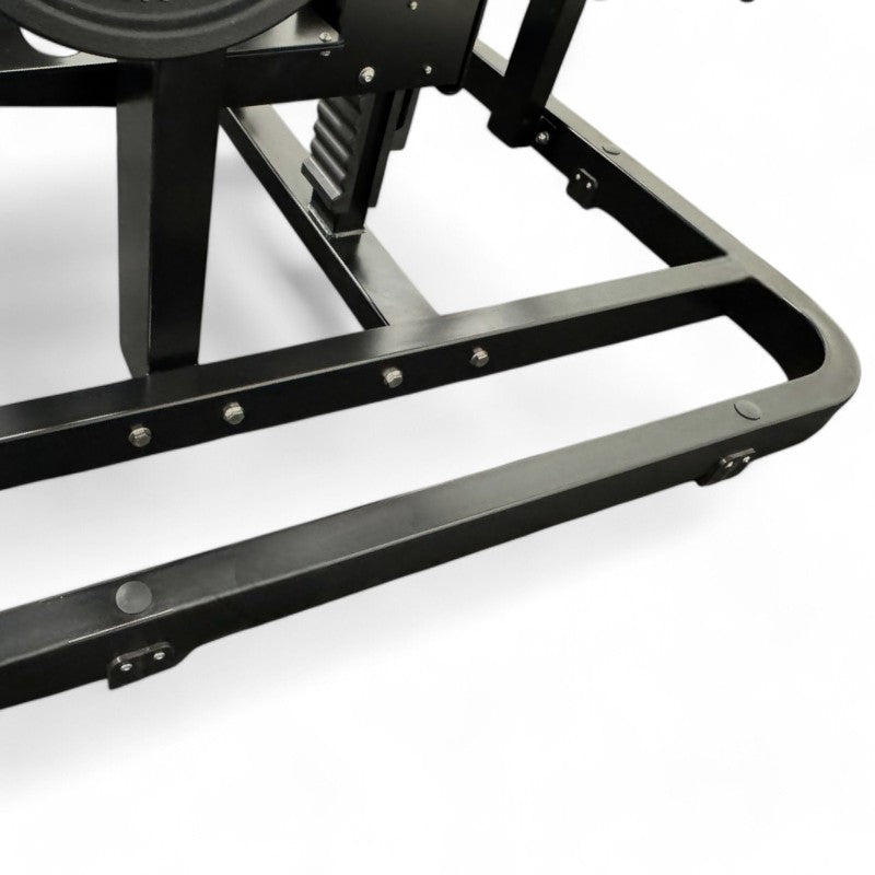 Máquina Flexora em Pé Articulada Linha Hamer Arzur Fitness