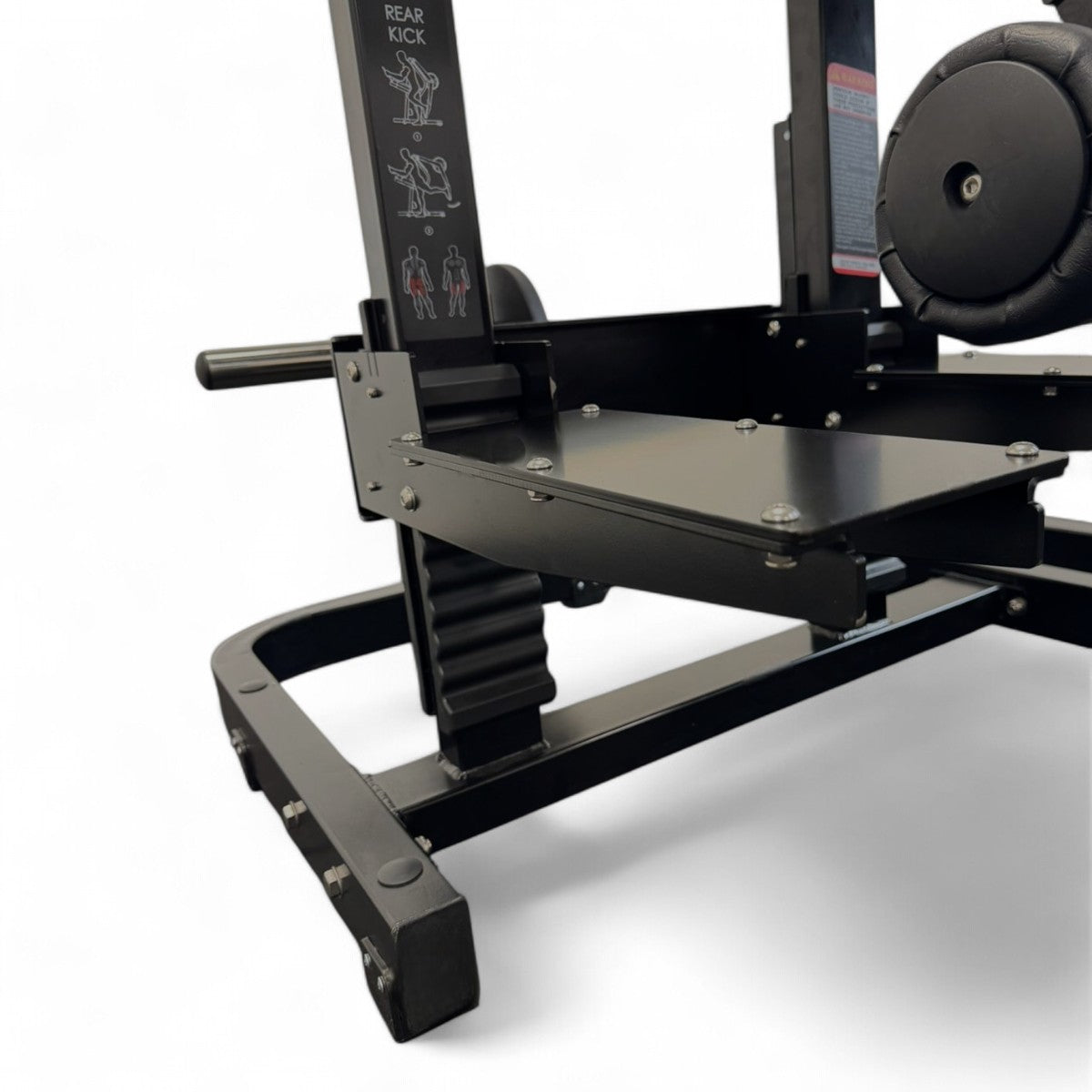 Máquina Flexora em Pé Articulada Linha Hamer Arzur Fitness