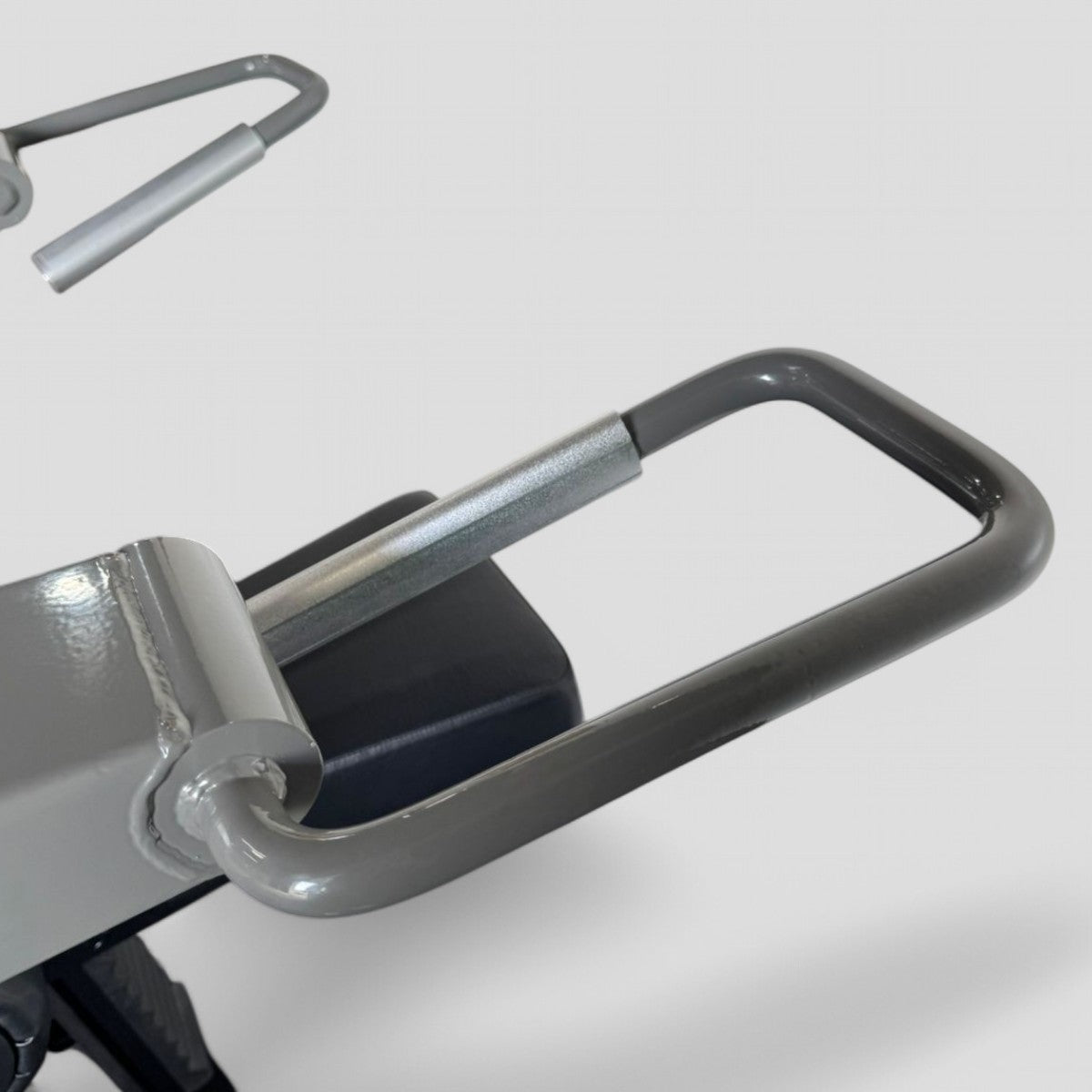 Máquina Triceps Articulada Linha Hamer
