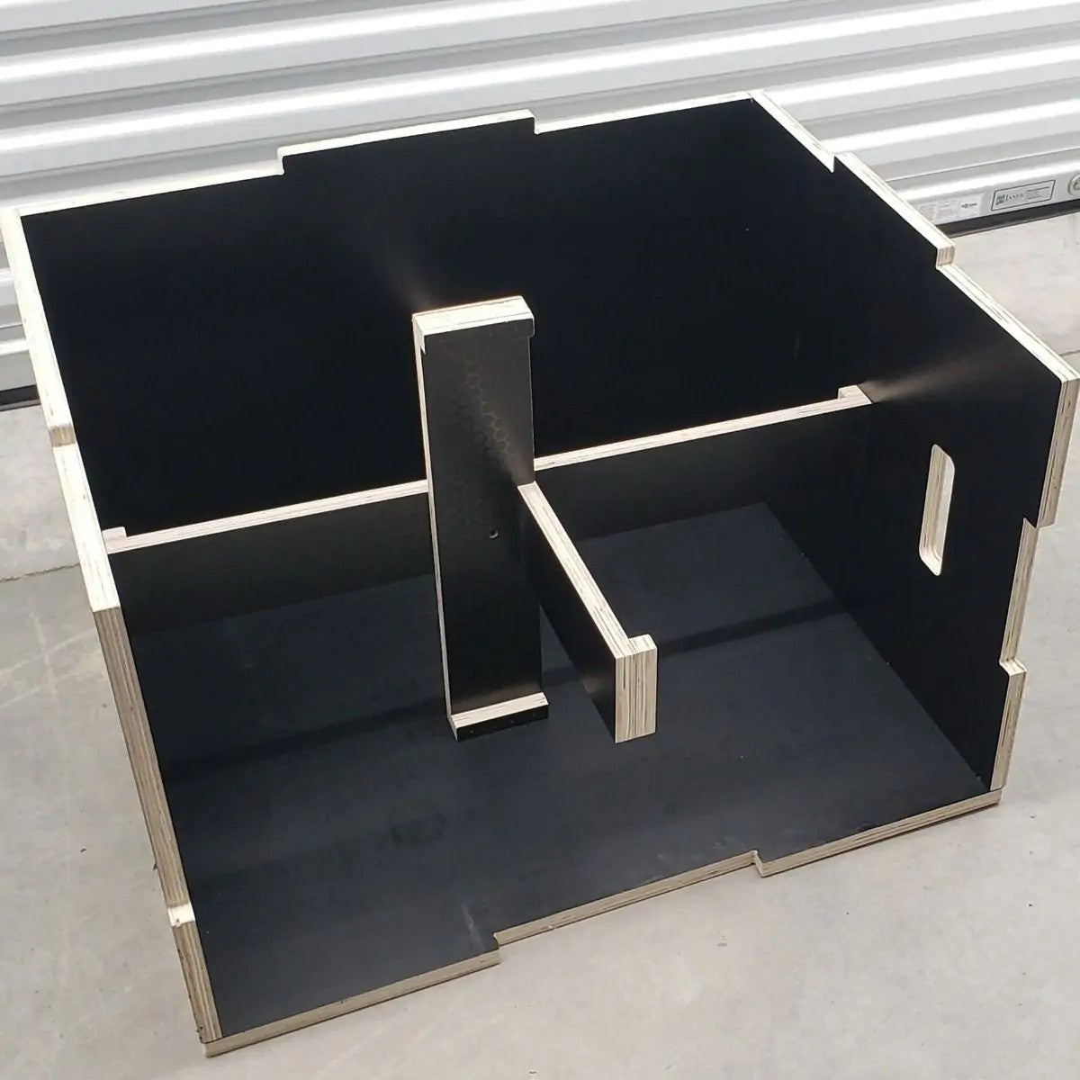 Caixa de Saltos Plyo Box Madeira Naval 50 x 60 x 75 cm Montada Com Logo Antiderrapante